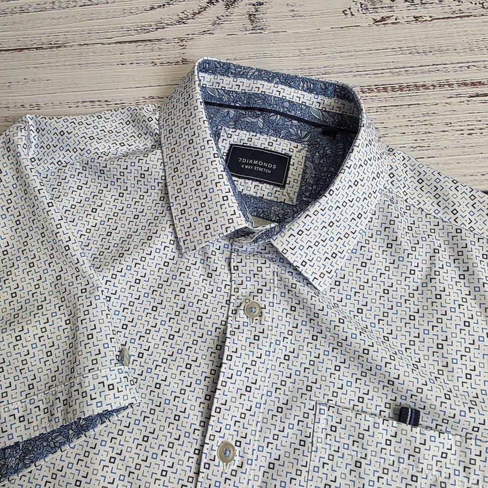 7 Diamonds 4 Way Stretch Mens Small White Geometric Electric Feel Button Up